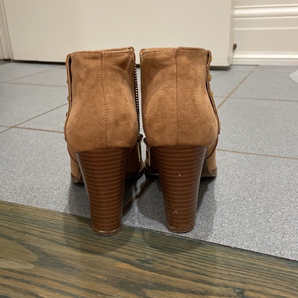 Forever 21 booties - Picture 2 of 4